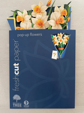 Freshcut Paper FRESH 3703 Paper Flower Bouquet of Daffodils Greeting C