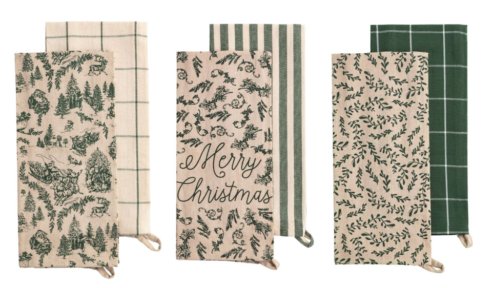 Mud Pie Set of Two White Christmas Patterned Towels - Thumbnail 2