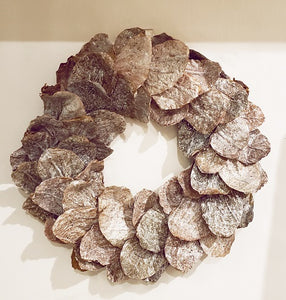 Dekorasyon Gifts DG PTWBLxx Frosted Butterfly Leaf Wreath, Natural White Wash