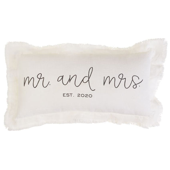 Mud Pie MP 41600308 Mr & Mrs Est 2020 Pillow