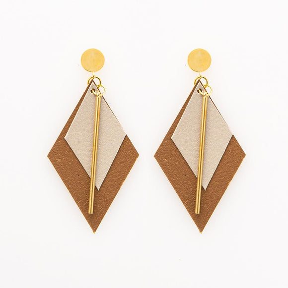 Ink + Alloy IA LCER1102 Champagne and Bronze Double Diamond Leather Earring 3.25