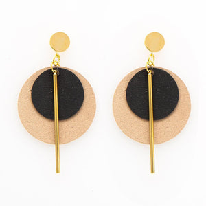 Ink + Alloy IA LCER1202 Black And Taupe Double Circle Leather Earring 2.75"