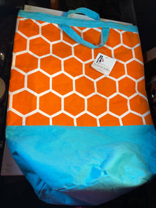 Buckhead Betties BB LLB-52722 The Bee Line Orange Large Laundry Bag